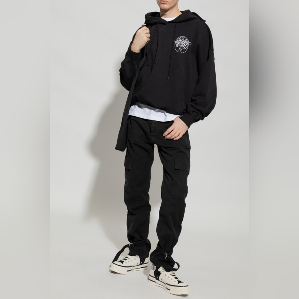 Off-White Black Sweatshirt Hoodie with Pullover Style and Long Sleeves